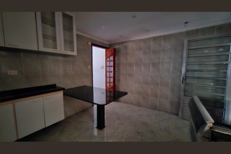 Casa à venda com 110m², 3 quartos e 1 vaga