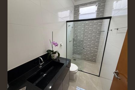 Casa para alugar com 90m², 3 quartos e 2 vagasBanheiro