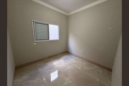 Casa para alugar com 90m², 3 quartos e 2 vagasSala