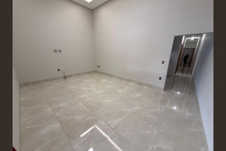Casa para alugar com 90m², 3 quartos e 2 vagasSala