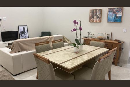 Sala de casa para alugar com 3 quartos, 90m² em Novo Mundo, Uberlândia