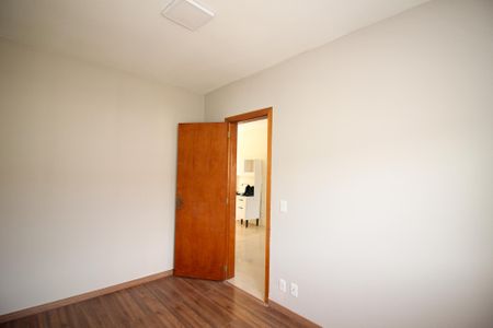 Casa de condomínio para alugar com 50m², 2 quartos e 1 vaga Casa de condomínio para alugar com 50m², 2 quartos e 1 vagaQuarto 1