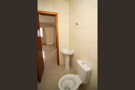 Casa de condomínio para alugar com 50m², 2 quartos e 1 vaga Casa de condomínio para alugar com 50m², 2 quartos e 1 vagaBanheiro