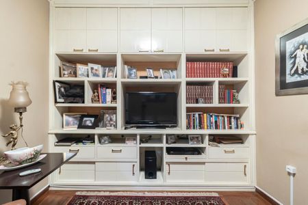 Apartamento para alugar com 208m², 4 quartos e 4 vagasSala de TV