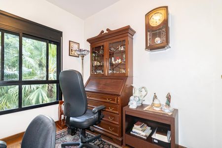 Apartamento para alugar com 208m², 4 quartos e 4 vagasEscritório