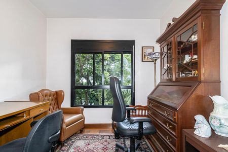 Apartamento para alugar com 208m², 4 quartos e 4 vagasEscritório