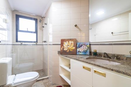Apartamento para alugar com 208m², 4 quartos e 4 vagasBanheiro Social