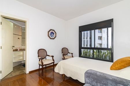 Apartamento para alugar com 208m², 4 quartos e 4 vagasQuarto Suíte 2