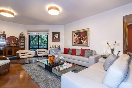 Apartamento para alugar com 208m², 4 quartos e 4 vagasSala