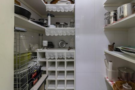 Apartamento para alugar com 208m², 4 quartos e 4 vagasDespensa