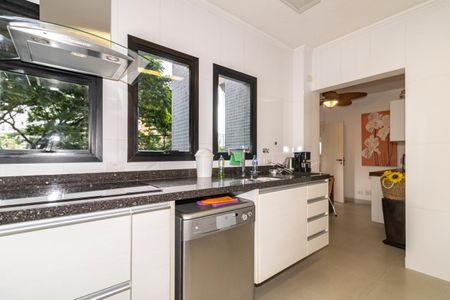 Apartamento para alugar com 208m², 4 quartos e 4 vagasCozinha