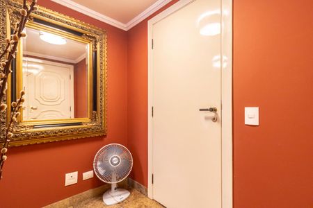 Apartamento para alugar com 208m², 4 quartos e 4 vagasEntrada