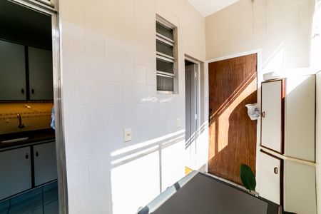 Apartamento para alugar com 90m², 3 quartos e 1 vagaÁrea de Serviço