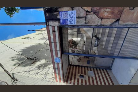 Apartamento para alugar com 90m², 3 quartos e 1 vagaPlaca instalada