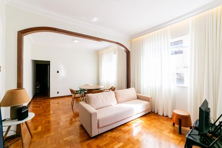 Apartamento para alugar com 90m², 3 quartos e 1 vagaSala