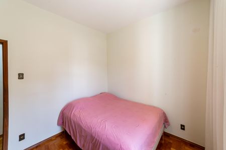 Apartamento para alugar com 90m², 3 quartos e 1 vagaQuarto 2