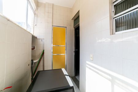 Apartamento para alugar com 90m², 3 quartos e 1 vagaÁrea de Serviço