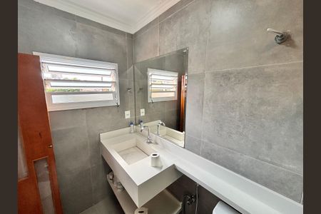 Casa à venda com 150m², 3 quartos e 2 vagasBanheiro do Quarto 3