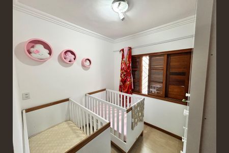 Casa à venda com 150m², 3 quartos e 2 vagasQuarto 2