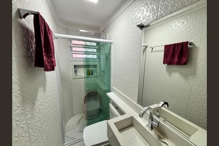 Casa à venda com 150m², 3 quartos e 2 vagasBanheiro 1