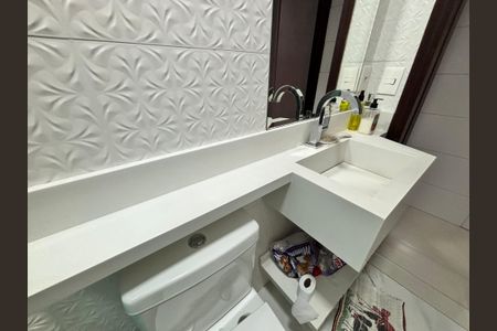 Banheiro 1 de casa à venda com 3 quartos, 150m² em Parque Boturussu, São Paulo
