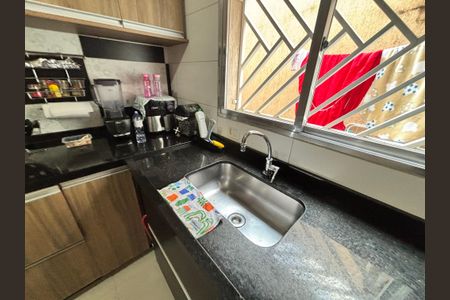Casa à venda com 150m², 3 quartos e 2 vagasCozinha