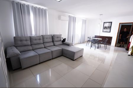 Apartamento para alugar com 2 quartos, 89m² em Setor Bela Vista, Goiânia