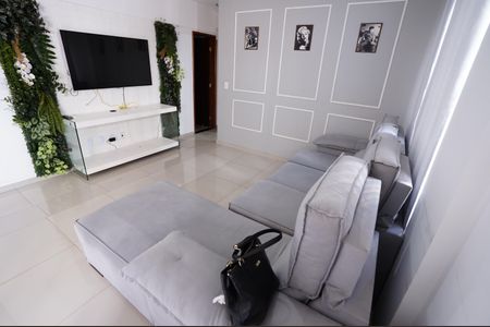 Apartamento para alugar com 2 quartos, 89m² em Setor Bela Vista, Goiânia