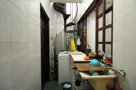 Casa para alugar com 280m², 2 quartos e 2 vagasÁrea de Serviço