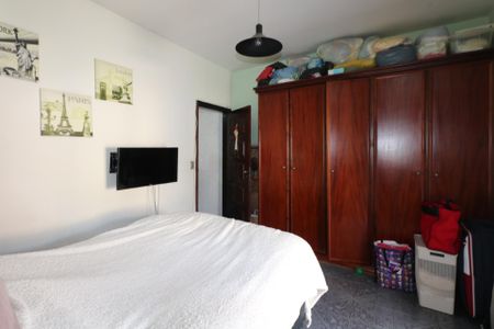 Casa para alugar com 280m², 2 quartos e 2 vagasQuarto