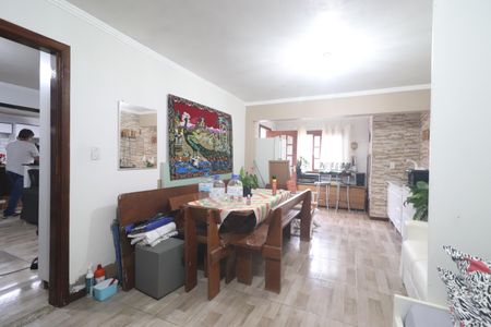 Casa à venda com 186m², 2 quartos e 2 vagascozinha