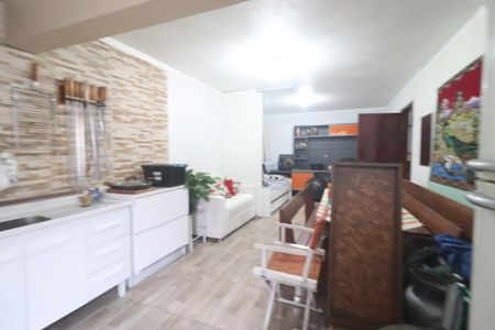 Casa à venda com 186m², 2 quartos e 2 vagascozinha