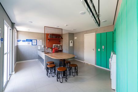 Apartamento para alugar com 35m², 1 quarto e sem vagaÁrea comum - Lavanderia