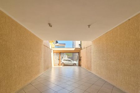 Casa à venda com 250m², 4 quartos e 6 vagasGaragem
