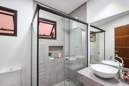 Casa à venda com 250m², 4 quartos e 6 vagasBanheiro Social