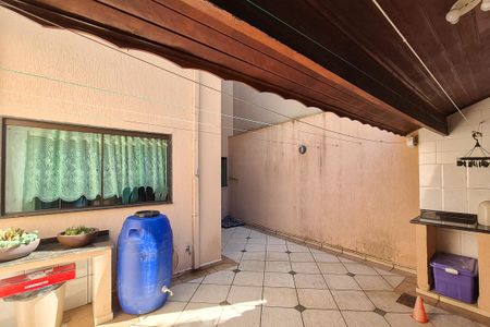 Casa à venda com 250m², 4 quartos e 6 vagasÁrea gourmet