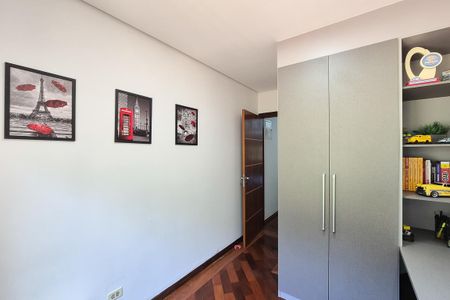 Casa à venda com 250m², 4 quartos e 6 vagasQuarto 3