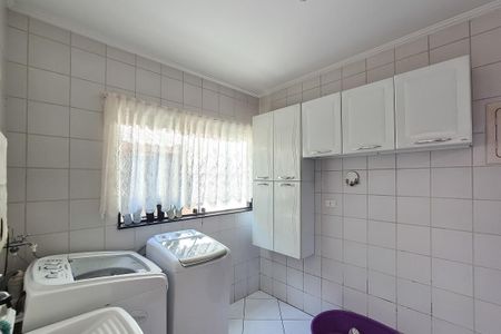 Casa à venda com 250m², 4 quartos e 6 vagasÁrea de Serviço