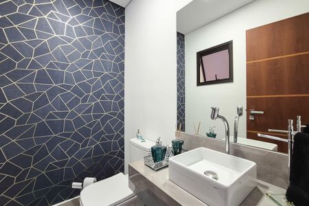 Casa à venda com 250m², 4 quartos e 6 vagasLavabo