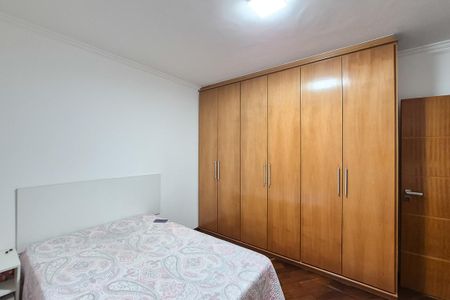 Casa à venda com 250m², 4 quartos e 6 vagasQuarto 1