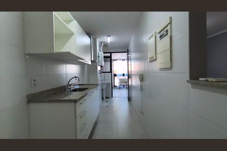 Apartamento à venda com 78m², 2 quartos e 1 vagaCozinha e Área de Serviço 