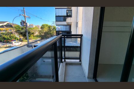 Apartamento à venda com 78m², 2 quartos e 1 vagaVaranda da Suíte 1