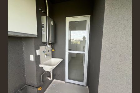 Apartamento para alugar com 62m², 3 quartos e 1 vagaÁrea de Serviço
