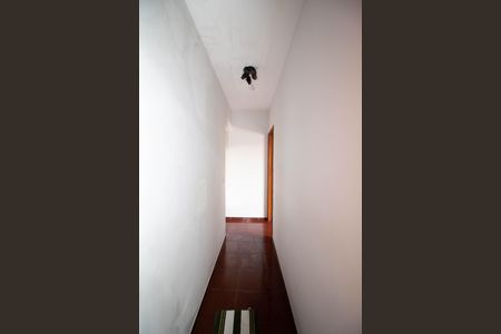 Casa à venda com 300m², 3 quartos e 2 vagasCorredor 