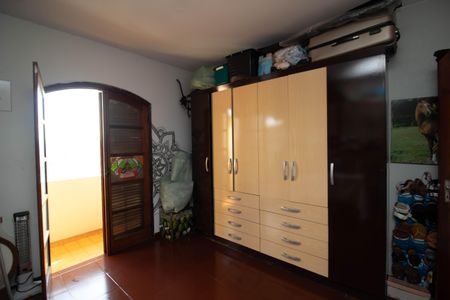 Casa à venda com 300m², 3 quartos e 2 vagasQuarto 3 