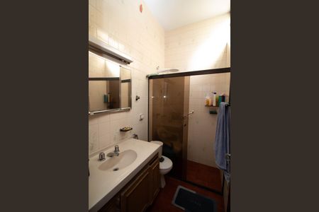 Casa à venda com 300m², 3 quartos e 2 vagas Banheiro 3 