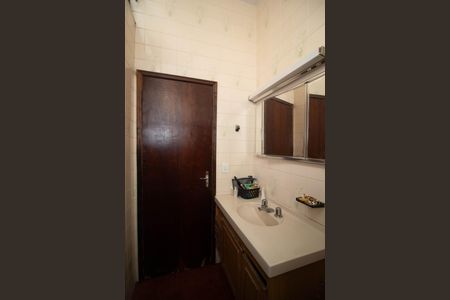 Casa à venda com 300m², 3 quartos e 2 vagas Banheiro 3 