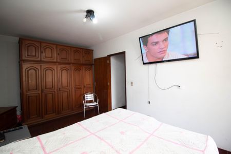 Casa à venda com 300m², 3 quartos e 2 vagasQuarto 1- Suíte