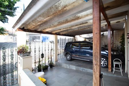 Casa à venda com 300m², 3 quartos e 2 vagasGaragem