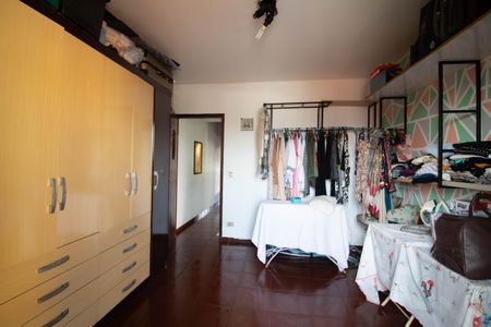 Casa à venda com 300m², 3 quartos e 2 vagasQuarto 3 